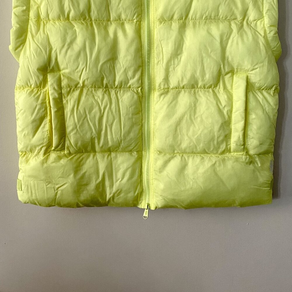 Free People Movement In A Bubble Puffer Vest NWOT - Picture 10 of 12